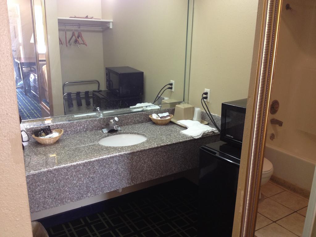 Motel 6-Freeport, Tx Номер фото