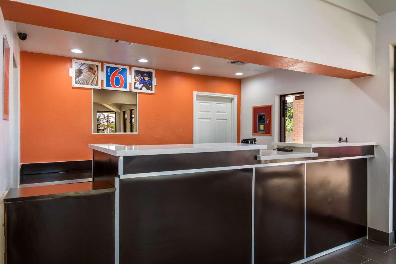 Motel 6-Freeport, Tx Экстерьер фото